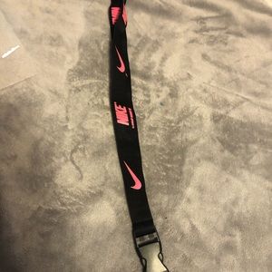 nike pink landyard